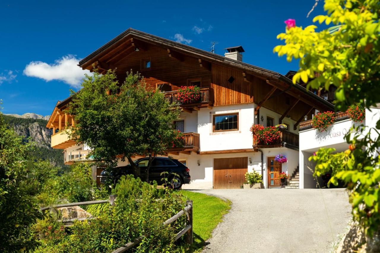 Ciasa Odlana Appartement San Cassiano  Buitenkant foto