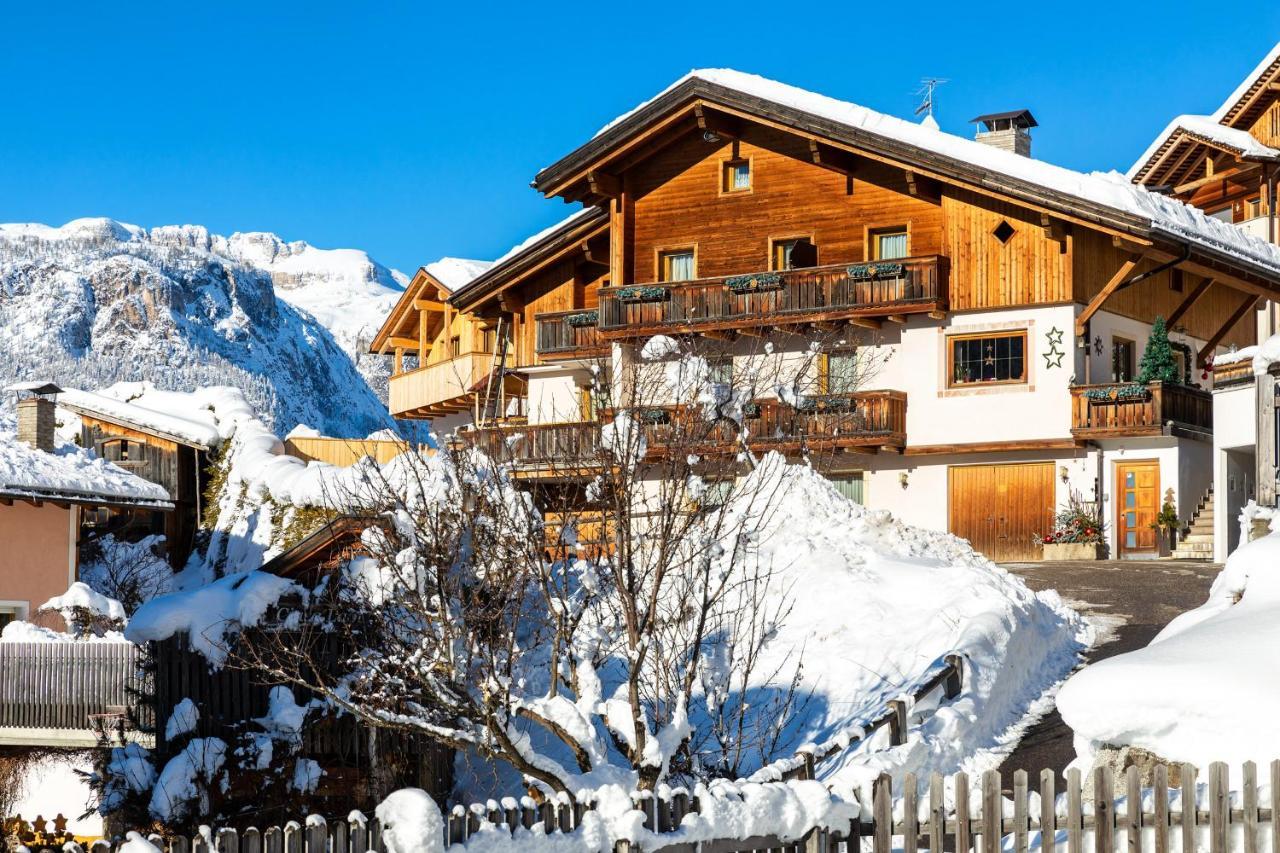 Ciasa Odlana Appartement San Cassiano  Buitenkant foto